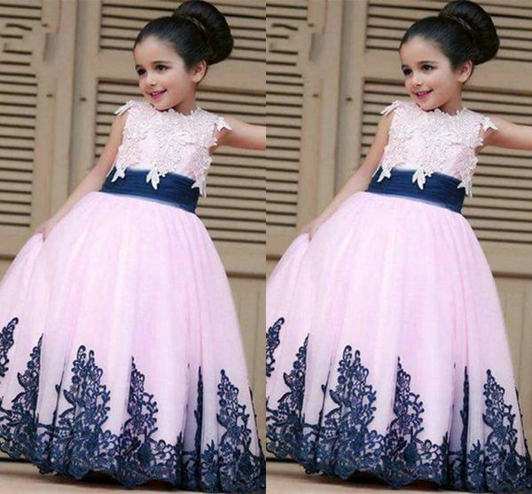 2022 Sweety Rose Marine Première Communion Robes Cap Manches Applique Plissée Dentelle Tulle Robe De Fille De Fleur Pour Le Mariage Enfants Fête De Bal Soirée