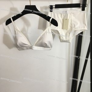 Sexy halter zwempak bikini klassiek vhals push up bh bedrukte slips set strand surfen badkleding voor zomerkamer