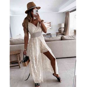 Sexy Hollow Out White Lace Rompers Playsuit Mujeres Verano Sin mangas Correa Monos Playa Holiday Romper Mono 210427