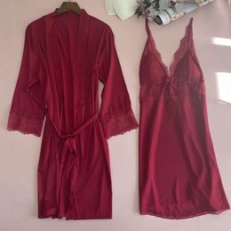 Sexy Lace Hollow Out 2pcs Bata Set Women Faux Silk Nightgown Spaghetti Strap Kimono Bashbose Bathrobe Sleepwear