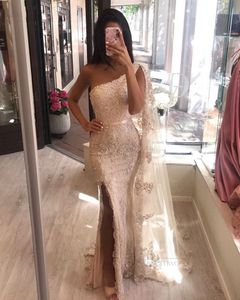 Sexy Dentelle Sirène Robes De Soirée 2023 Champagne Perles Appliques Fente Latérale Une Épaule Dubaï Arabe Longue Formelle Robes De Soirée Robe De Bal