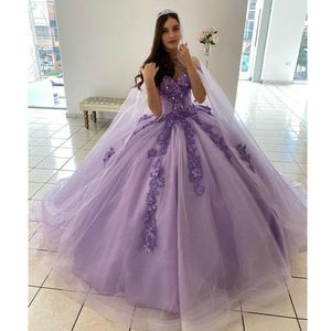 Sexy lila quinceanera jurken kanten appliques kristallen kralen handgemaakte bloemen lieverd baljurk tule vestidos de jurk gast korset terug met cape 403