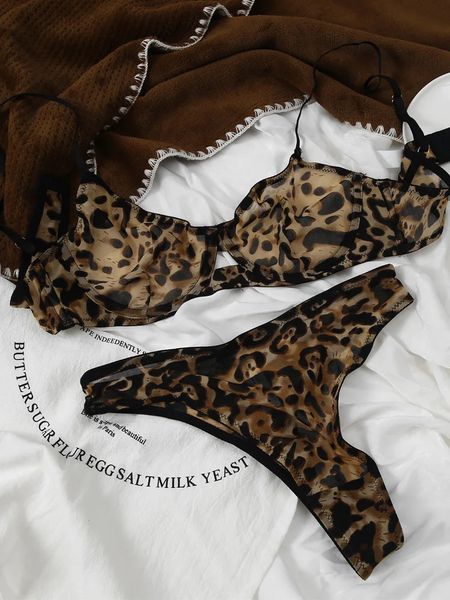 Sexy Lingerie Bra Set Leopard Print Mesh sous-vêtements transparent sous-vêtements Femme Bralette avec un pantalon 240430