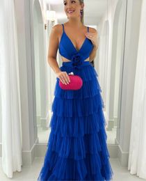 Sexy Long Royal Blue V-Neck prom-jurken met met de hand gemaakte bloem A-lijn TULLE V-NECK geplooide lagere vloer lengte ritssluiting achterste avondjurken voor vrouwen