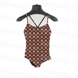 Sexy luxe zwempakontwerper Vintage Swimwear Halter Strand Wear Letters Opgevulde Backless One Piece Bathing Suit Summer Fashion Leisure Bikini Swimsuits