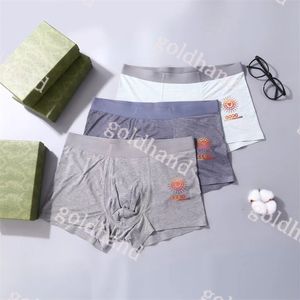 Sexy Mens Underwear Briefs Designer Coton Soft Cotton Breasping Underpants Fashion Brand Sport Boxers