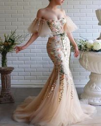 Sexy Mermaid Prom Dresses Kant Applicaties Off The Shoulder Beaded Avondjurk Dubai Arabische Formele Cocktail Party Jurken