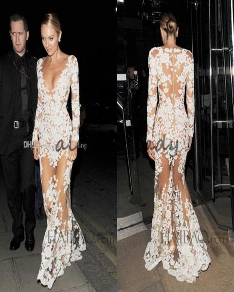 Sexy Michael Costello Vestidos de noche de celebridades Deep Voleo Volato de mangas largas Apliques Ver a través de Illusion Nude White Prom Dres2813816