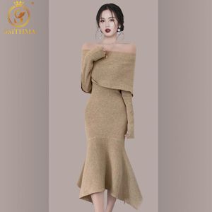 Sexy fuera del hombro suéter vestido asimétrico para mujeres otoño invierno manga larga cintura delgada casual femenino vestidos de punto 210520