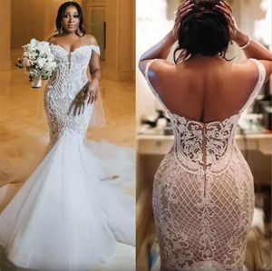 Robes de mariée sirène sexy à l'épaule 2024 arabe Aso Ebi dentelle dos nu robes de mariée tribunal train robes de mariée plus