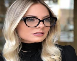 Lunes optiques sexy femme Vintage Sun Glasseur Designer Femme Spectacles Frame Chéchasse claire Cateye Style Red Shades3993992