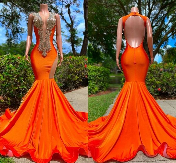 Sexy Orange Sirène Robes De Bal Longues Pour Femmes Cristaux Perlés Strass Col En V Profond Dos Nu Soirée Formelle Deuxième Réception Anniversaire Pageant Robes