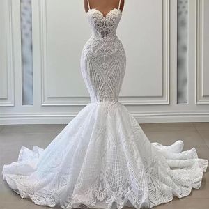 Perles sexy robes de mariée sirène dentelle appliques bretelles spaghetti robe de mariée sur mesure sans manches nouveau design robes de mariée268H