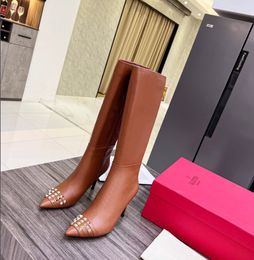 Sexy apontou-toe bombas famoso designer mulheres botas de luxo salto alto nova temporada estilo booty para mulheres lipbooty tornozelo bota alta botas curtas