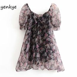 Sexy Semi-Sheer Organza Print Dress Mujeres Puff manga cuello en V A-line Mini vacaciones playa verano vestido corto vestido LDZZ6141 210331