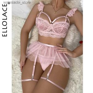 Ensemble sexy Ellolace Ruffle Lace Lingerie Voir à travers des tenues sexy Kit de soutien-gorge Push up Sous-vêtements sans couture