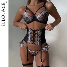Ensemble sexy ellolace Sensual lingerie femme érotique femme sous-vêtements sophistime avec des os brèves bandage bandage bilizna q240511