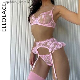 Ensemble sexy Ellolace Valentin Day Lingerie Lace Lace en forme de coeur ENSEMBLE EXOTIQUES TRAPRIPTIONS SETTRES INTÉMIQUES FANDES SOUS-WEARS LACE LACE L2447