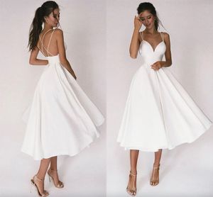 Sexy corto vestido de novia 2023 Correas delgadas Criss Cross Simple V Neck Satin Vestidos Bridal A Line Vestidos de Noiva Bride Gown