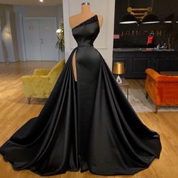 Sexy zijde gesplitste zwarte avondjurk kralen satijnen zeemeermin formele optochtjurk vrouwen lang feest prom -jurken robe de soiree 2023
