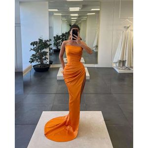 Sexy simple orange plus taille robes de bal sirène longue pour les femmes sans bretelles drapées rigorées hautes partout d'anniversaire de fête de fête de fête de fête de soirée Ocns 0430