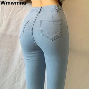 Jeans de lápiz de cintura alta sexy Mujeres Modas de moda coreana Vaqueros delgados Pantalones de mezclilla Sprin