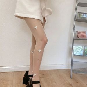 Chaussettes sexy Noir Amour Coeur Perle Sexy Femmes Collants Classique Bas De Soie Mince Vintage Cuisse Sheer Collants Femme Élastique Bonneterie Été 231027