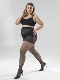 Chaussettes sexy bonas 20d collants ultra-minces de grande taille Femmes 120 kg collants super élastiques queen taille sexy collants en nylon et collants de taille plus 240416