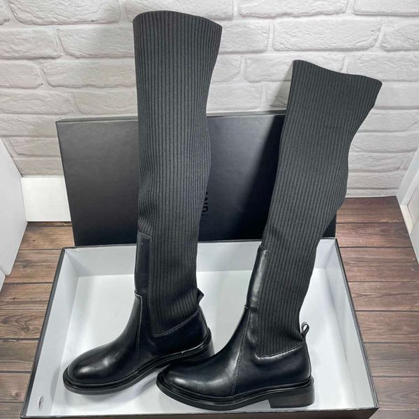 Chaussettes sexy bottes pour femmes bottes d'hiver jilboots fond épais sur les bottes au genou élastiques cheveux volants tube haut tête ronde chaussures simples respirantes 221129