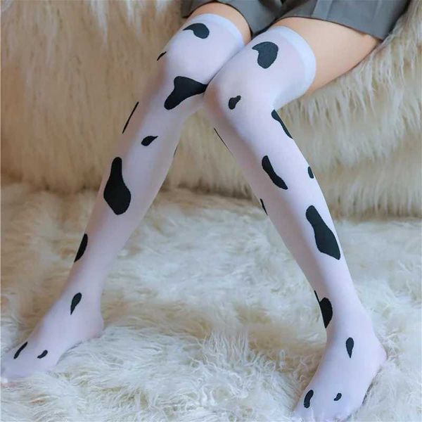 Chaussettes sexy pour femmes cosplay bass kawaii spots de vache imprimées basses hauts mignons mignons de collants de lait de mujer kawaii fille 240416