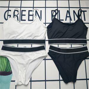 Traje de baño dividido sexy Conjunto de bikini sólido Trajes de baño deportivos Cintura alta con almohadillas Traje de baño para damas Verano Sling Natación Color negro blanco