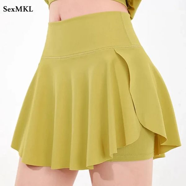 Mini jupe d'été sexy 2023 Fashion élastique haute taille une ligne faldas style coréen décontracté violet noir tennis micro 240323