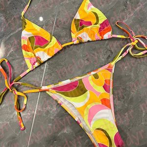 Sexy Thong Bikini Set Fashion Print Swimwear Dames Tweede stuk set zwempak Beach Three Point Bikini's