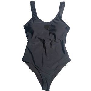 Triangle sexy Femmes de sous-vêtements simples de sous-vêtements simples de maillot de bain Summer Beach Swimwear 779716