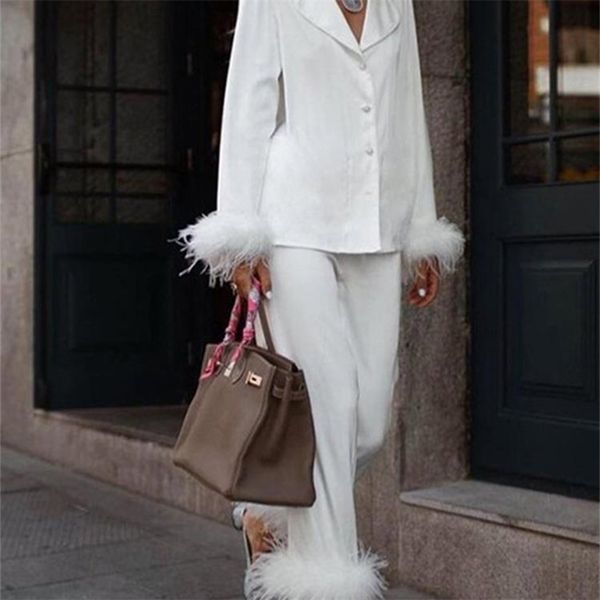 Sexy avec blazer en plumes et pantalons droits costumes femmes mode fourrure col sur mesure chemises pantalons deux pièces ensemble dame tenue 220621