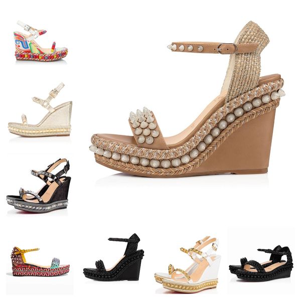 Mujeres atractivas Tacones altos Tacones de diseñador cuña Pyraclou Studs Madmonica Alpargata Cuñas Plataforma Sandalias de gladiador Fondos rojos Sandalias de cuña para mujer Picos Remaches