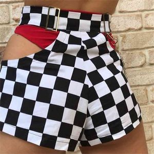 Sexy vrouwen uitgehold metalen gesp shorts High Rise Skinny Plaid Femme Rock Mini Casual Pantalon Mujer S-2XL 210714