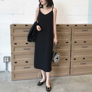 Sexy Femmes Maxi Dress Noir Sling Sans Manches Col En V Robes Longues Plus La Taille Vêtements 210608