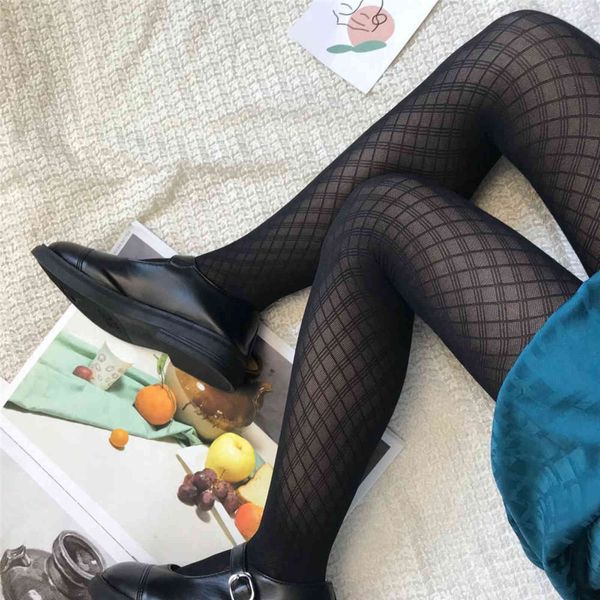 Sexy Femmes Collants Plaid Black Bas Fashion Panyhose Femme Femelle Collant Collant Nylon Nylon Silk Robe Y1130