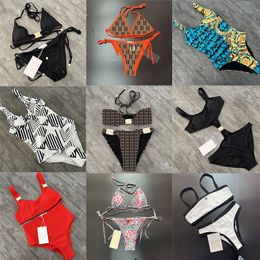 Sexy para mujer Diseñadores Bikinis Conjuntos Correa de moda Trajes de baño Trajes de baño para mujer Playa Mujer Trajes de baño Biquini Marcas de lujo mixtas Ropa de baño