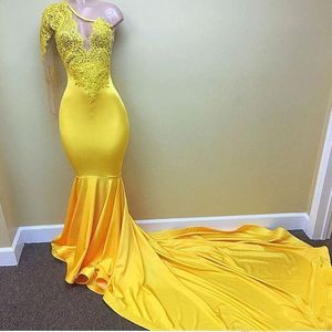 Sexy jaune une épaule à manches longues filles noires robes de bal Appliques dentelle robe de soirée élastique Satin sirène robes de soirée africaines