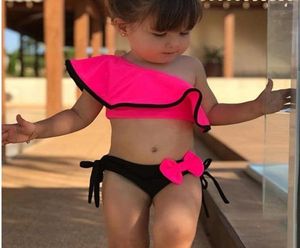 Sfit Summer Baby Girls Bikini Set Two Pieces Swimsuit Family Matching Mother Swimwear Beach Ruch Bow Costume Bathing Suite New5199569