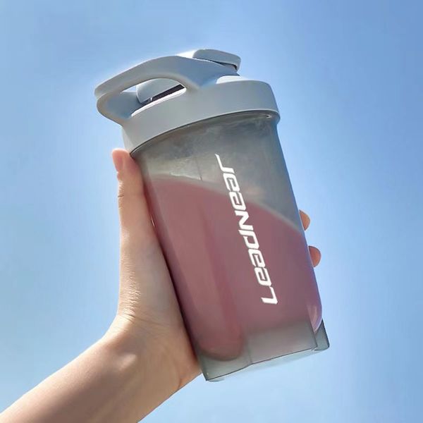 Bouteille Shaker gobelets bouteille d'eau Portable boule en acier inoxydable Sport protéine Shaker bouteille 16oz