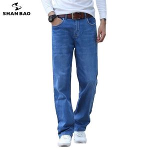SHAN BAO Automne Marque Droite Lâche Stretch Denim Jeans Style Classique Jeunes Hommes Plus Taille Haute Qualité Casual Jeans 210723