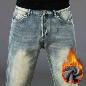 SHAN BAO hommes hiver chaud Jeans polaire épais et chaud personnalité tendance rétro en détresse jeunesse mode droite Denim Jeans 210331