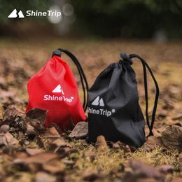 Shanqu Sac de rangement portable pour accessoires de plein air avec boucle de corde à vent, poche pour divers paquets, sac à cordon pour articles de sport, sac suspendu