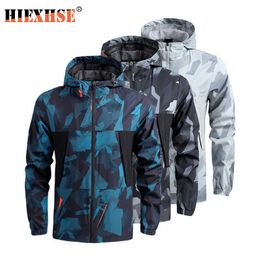 Shark Soft Shell Chaqueta táctica militar Hombres Casual Deportes Abrigo al aire libre Impermeable Transpirable Primavera Thin Hombres Camuflaje Chaqueta 210927