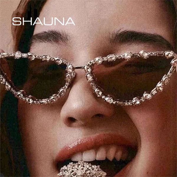 Shauna Luxury Crystal Femmes Cat Eye Lunettes de soleil tendance Men Metal Frame Soleil Gradient Mirror Shades UV400 240428