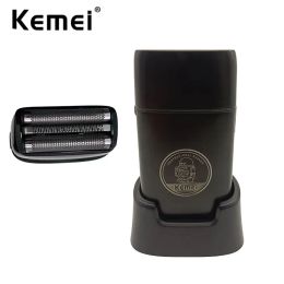 Shavers Kemei Pro Triple Foil Shaver Trimeuse de barbe rechargeable Barber Barber Electriclessless Razor Close Close Bald Head Raser Machine pour les hommes