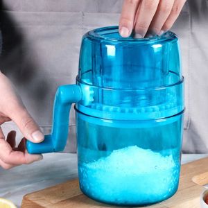 Shavers Manual Ice Crusher Hand Crank Shaver voor het maken van drankjes huishoudelijke sneeuwkegel of slushies fijne chips sneeuwkegelmaker